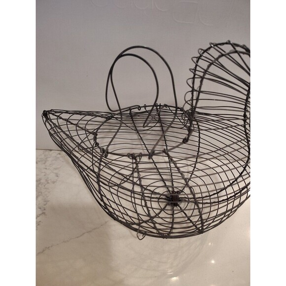 VTG Wire Egg Basket Hen Chicken Bird Metal Handles Farm Homestead 11.5 X 8.5” - Picture 6 of 8